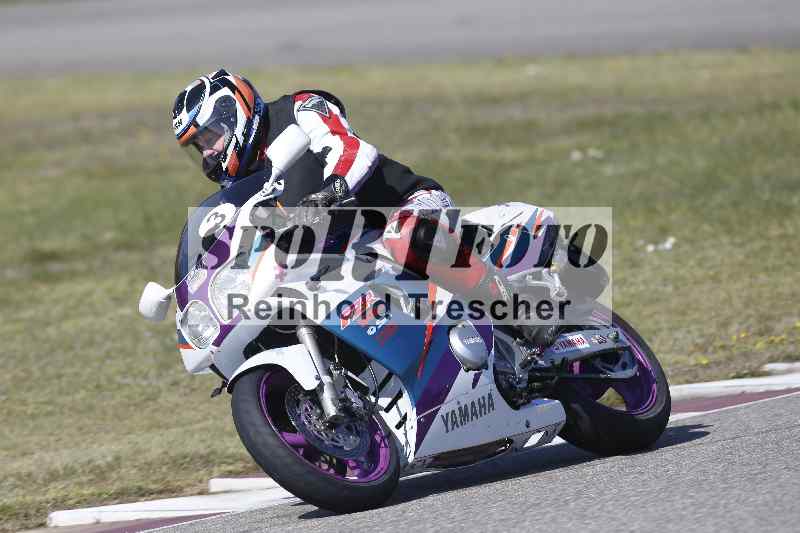 /01 02.04.2026 MAZ ADR/Gruppe gelb Gruppe gruen/3